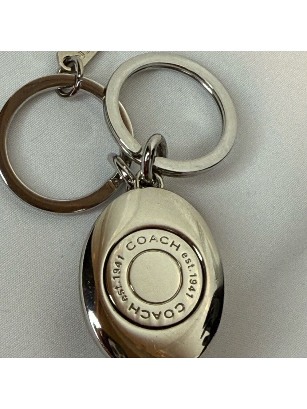 ❤️ COACH LEGACY STRIPE TURLOCK VALET KEYCHAIN - Picture 13 of 16